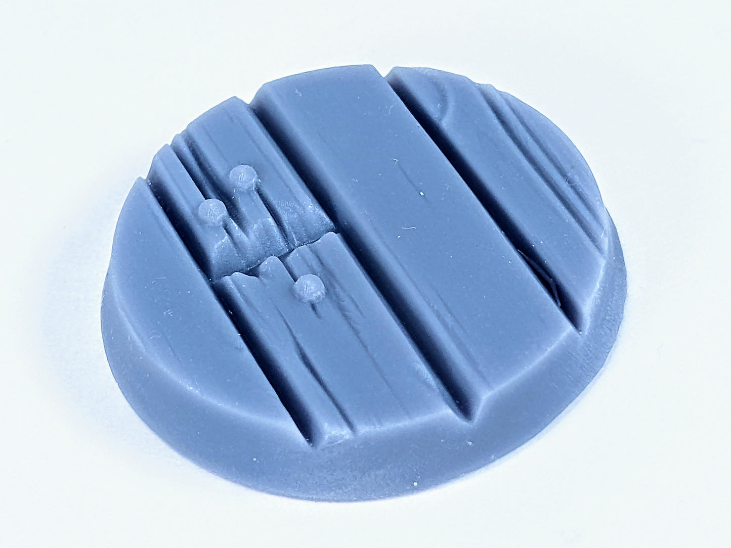 33-Piece Round Base Set with Magnet Slots : Wooden Planks