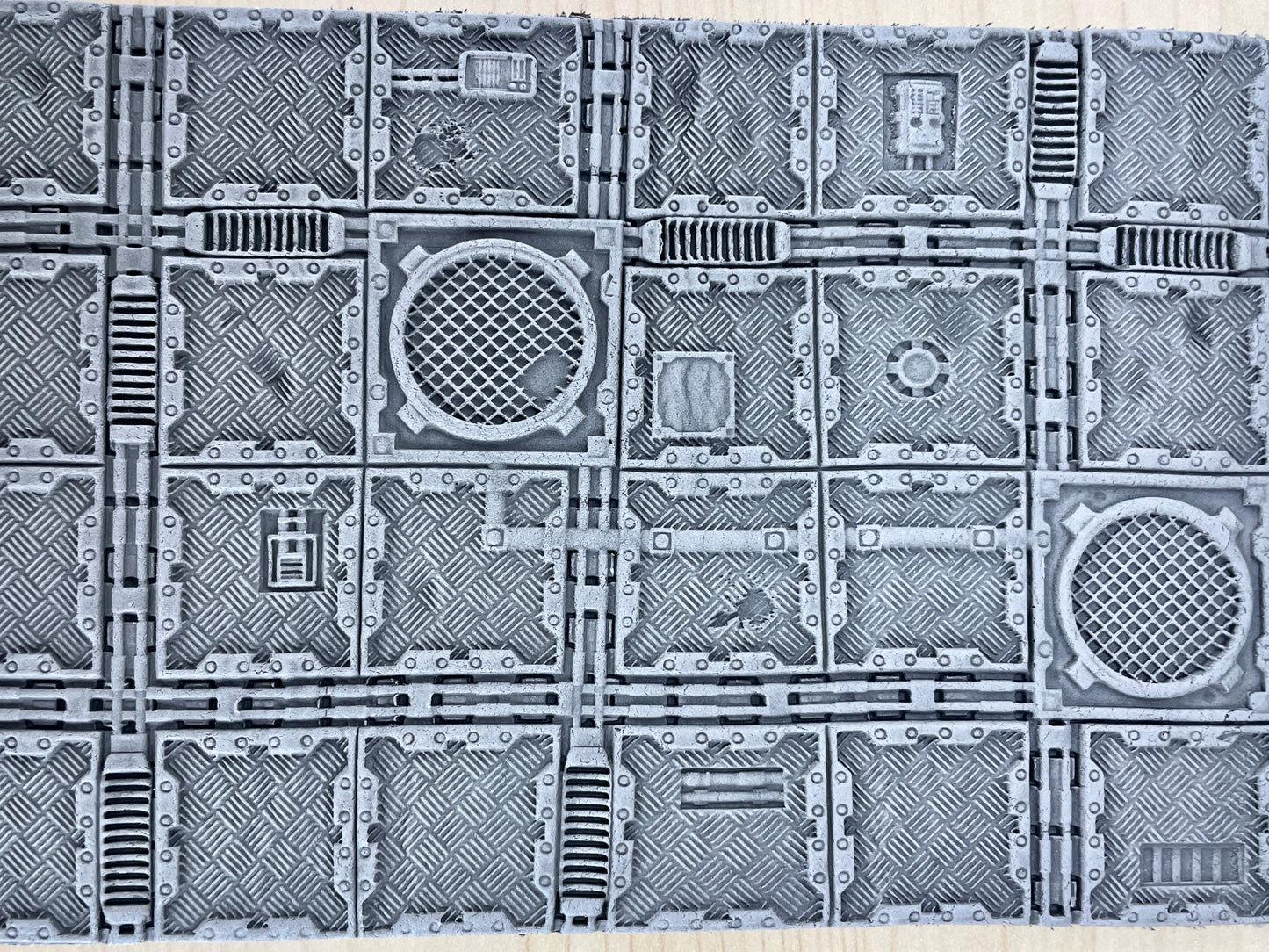 Print 'N' Roll Set 28: Grim Iron Underbelly (Texture Roller and Terrain Set)