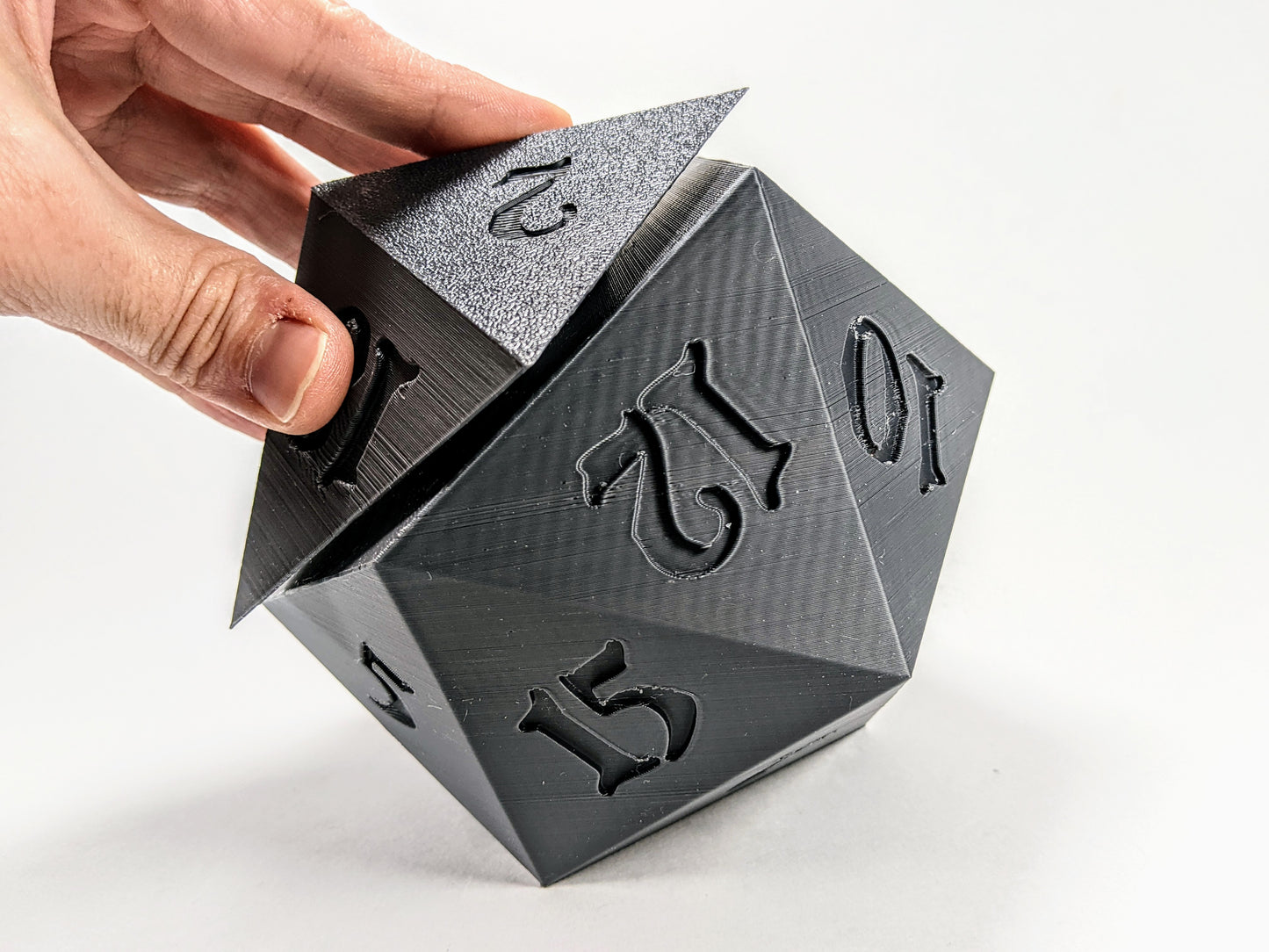 D20 Dice Vault