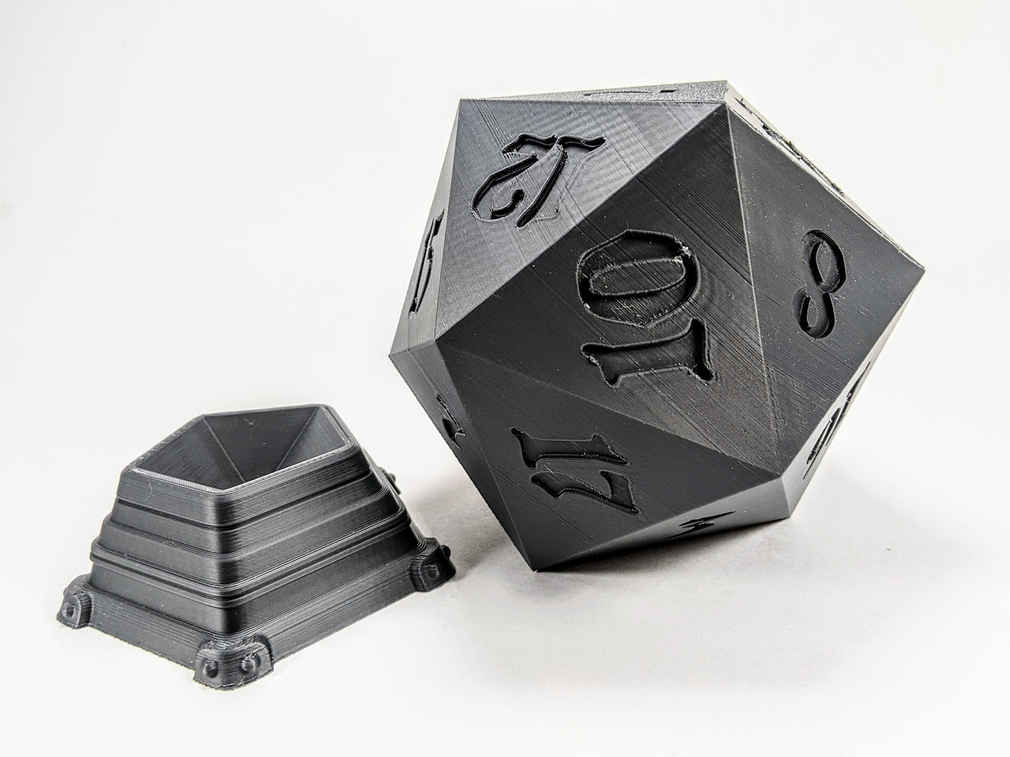 D20 Dice Vault