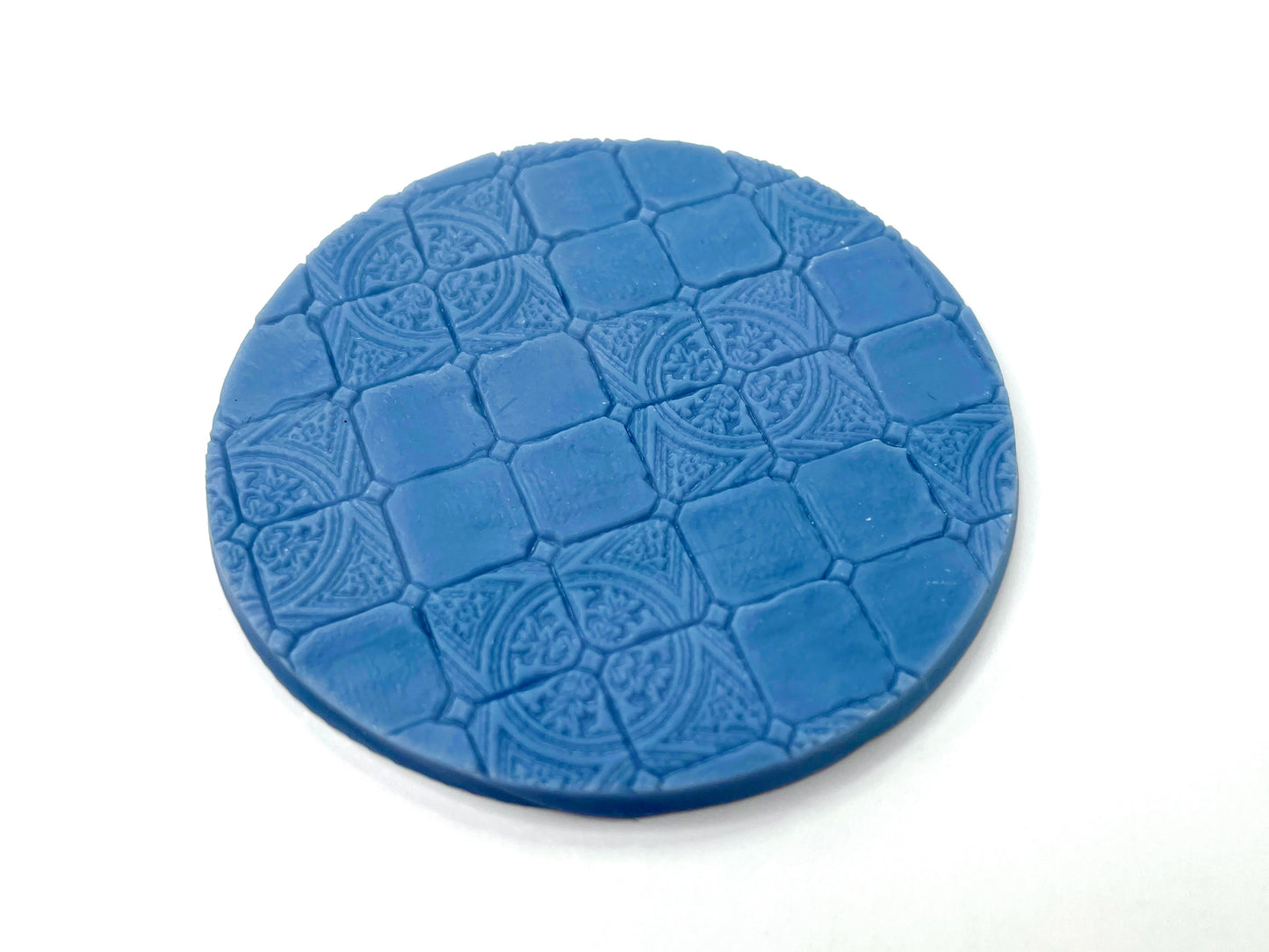 33-Piece Round Base Set with Magnet Slots : Grand Library Tiles