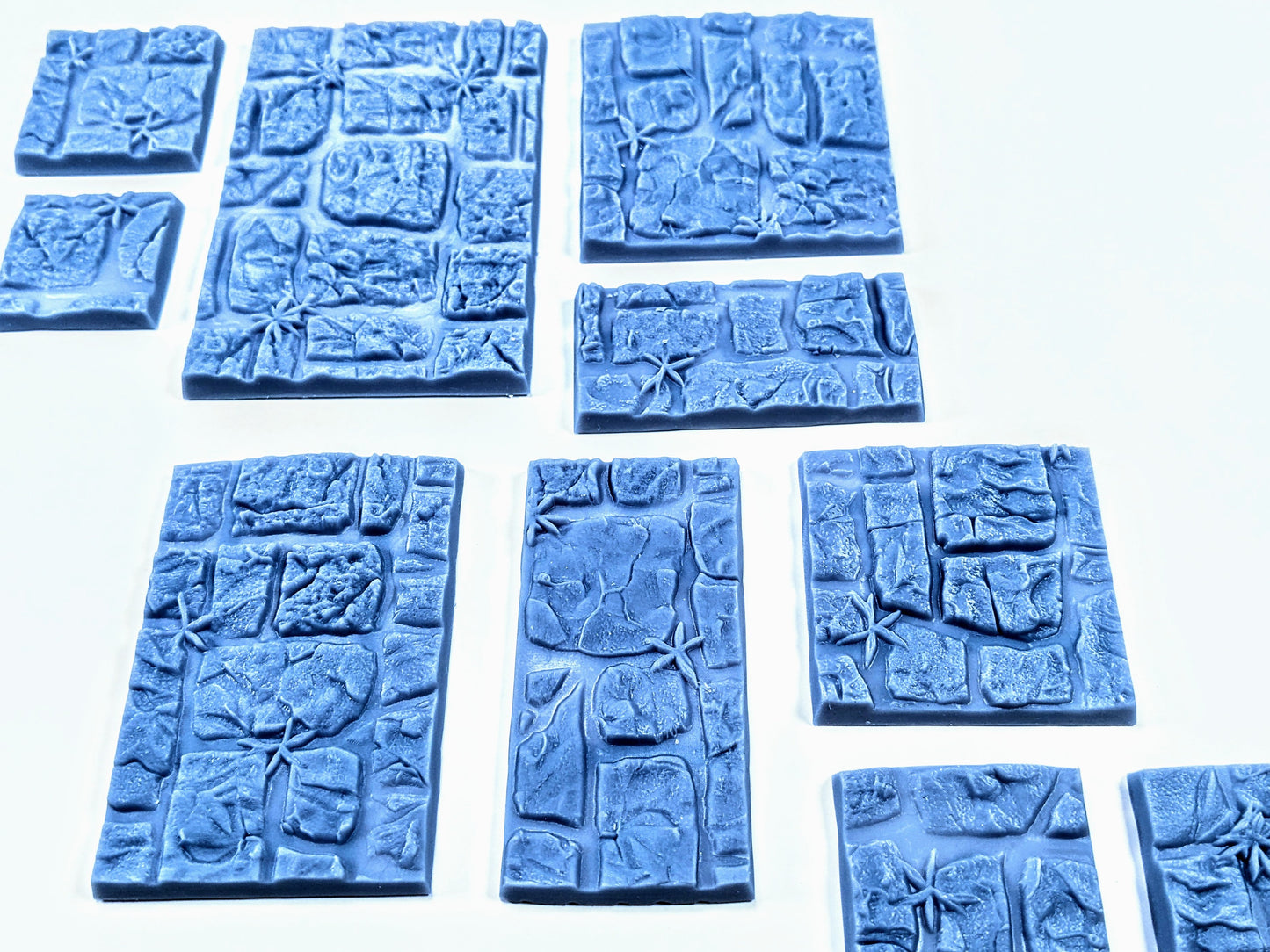 33-Piece Square Base Set with Magnet Slots : Paving with Weeds