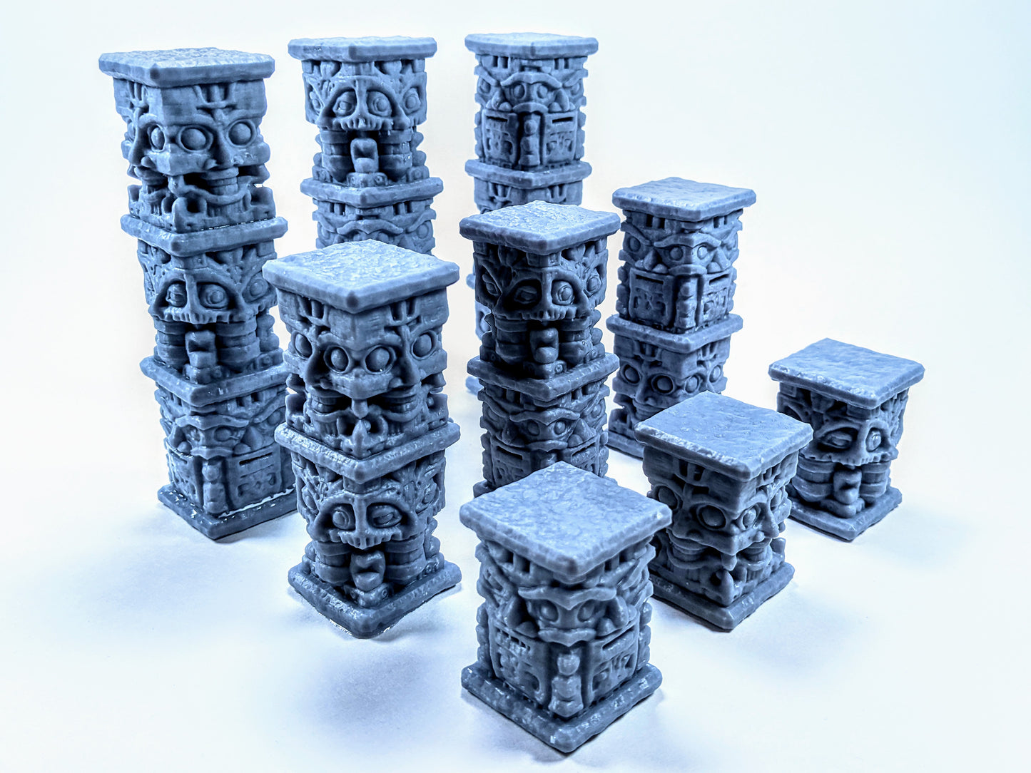 Totem Guardian Pillar Set