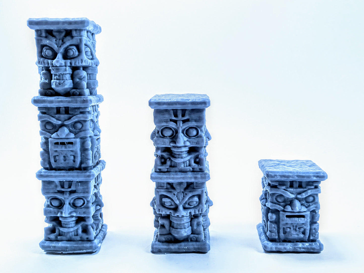Totem Guardian Pillar Set