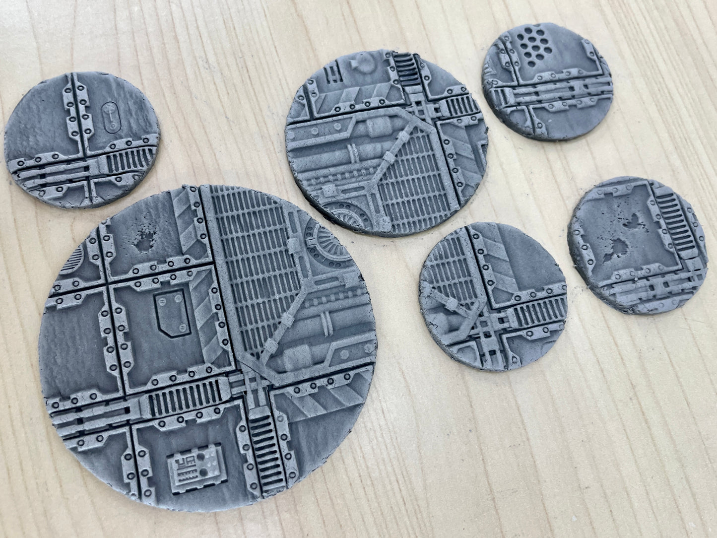 Print 'N' Roll Set 28: Grim Iron Underbelly (Texture Roller and Terrain Set)