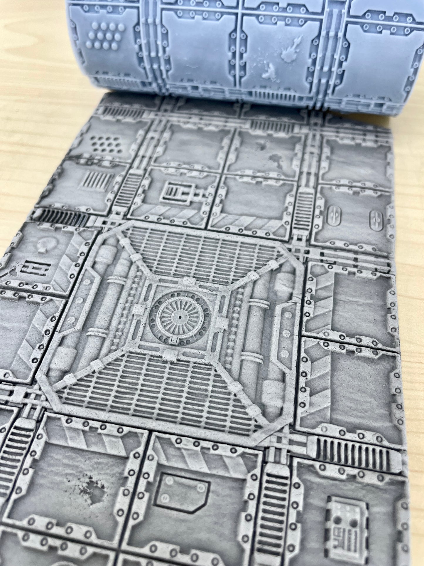 Print 'N' Roll Set 28: Grim Iron Underbelly (Texture Roller and Terrain Set)