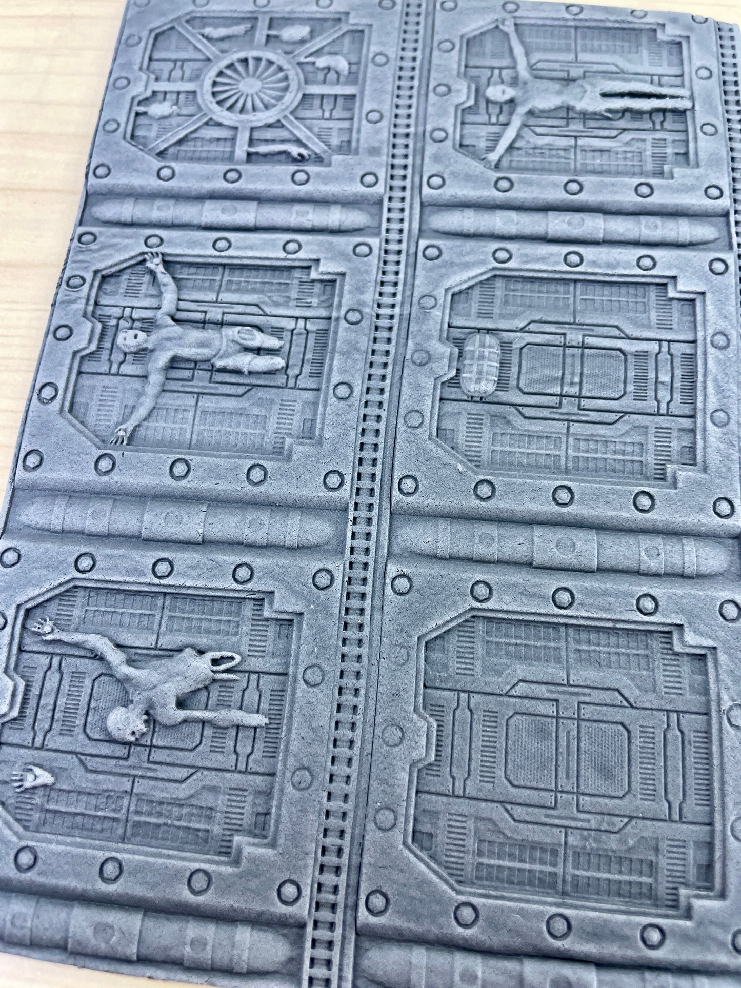 Print 'N' Roll: Black Horizon Event (Texture Roller and Terrain Set)