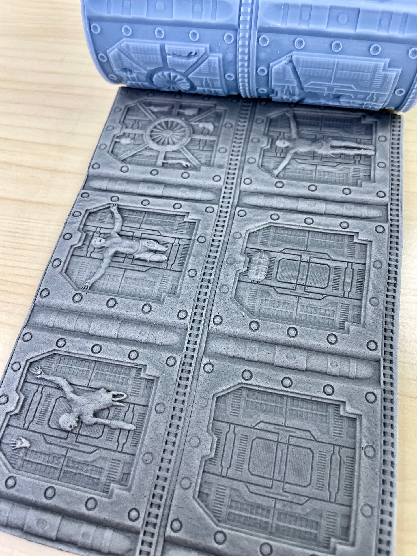 Print 'N' Roll: Black Horizon Event (Texture Roller and Terrain Set)