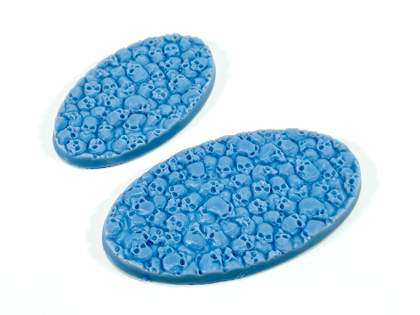 33-Piece Round Base Set with Magnet Slots : Skulls