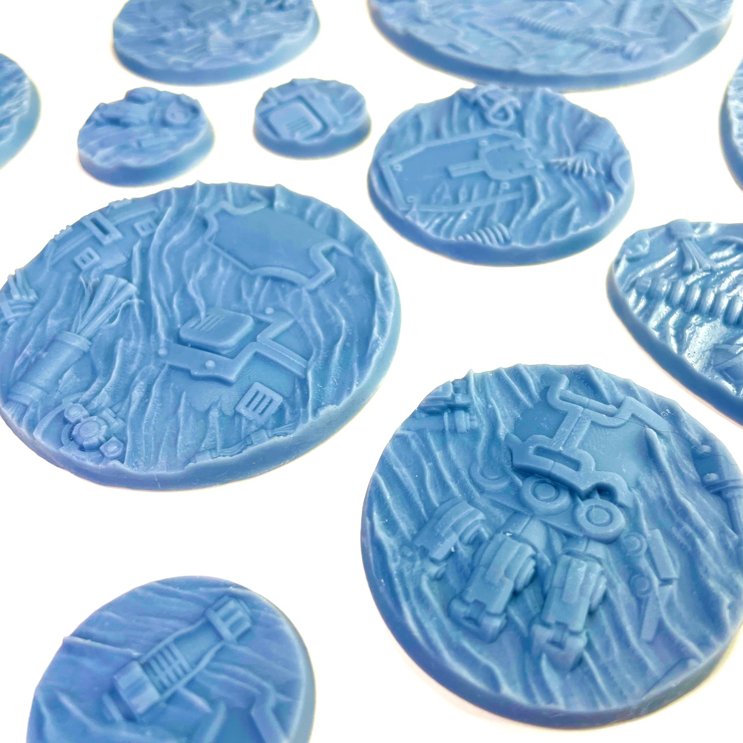33-Piece Round Base Set with Magnet Slots : Fallen Titans