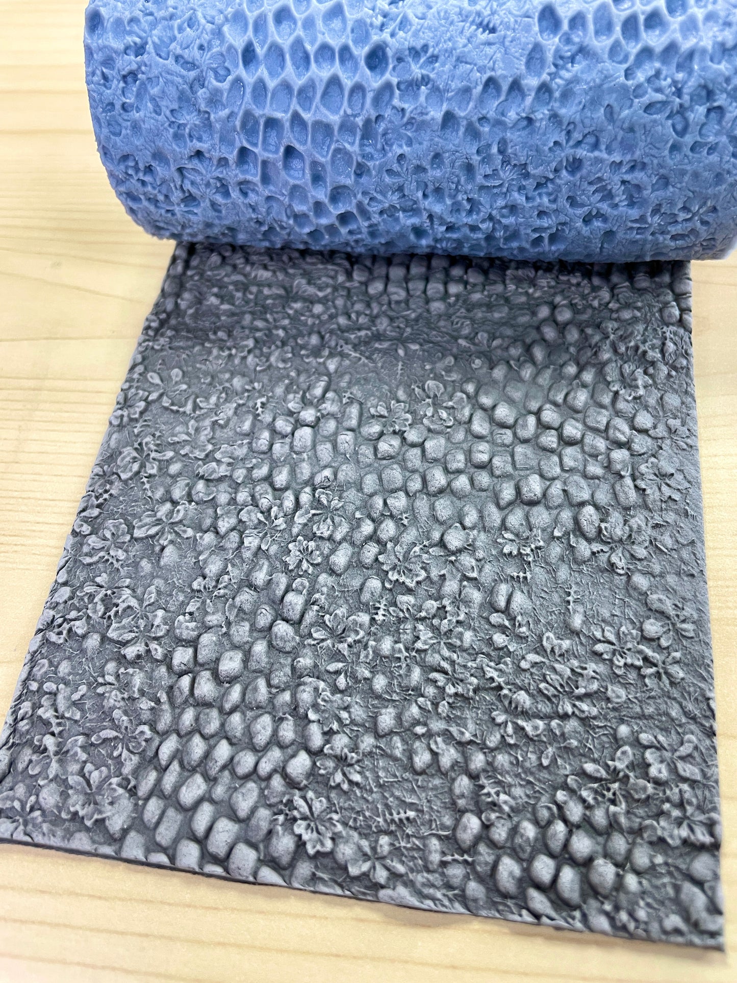 Print 'N' Roll: Village Outskirts (Texture Roller and Terrain Set)