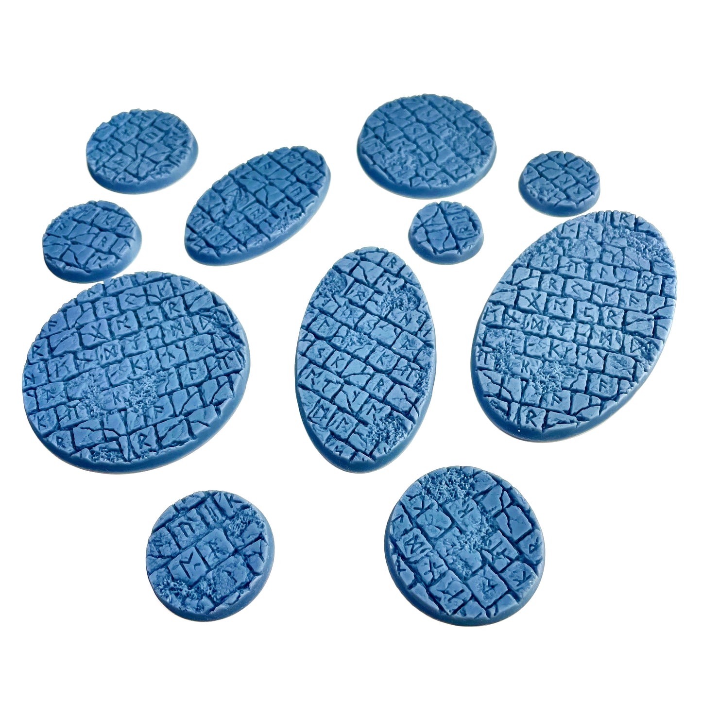 33-Piece Round Base Set with Magnet Slots : Rune Tiles