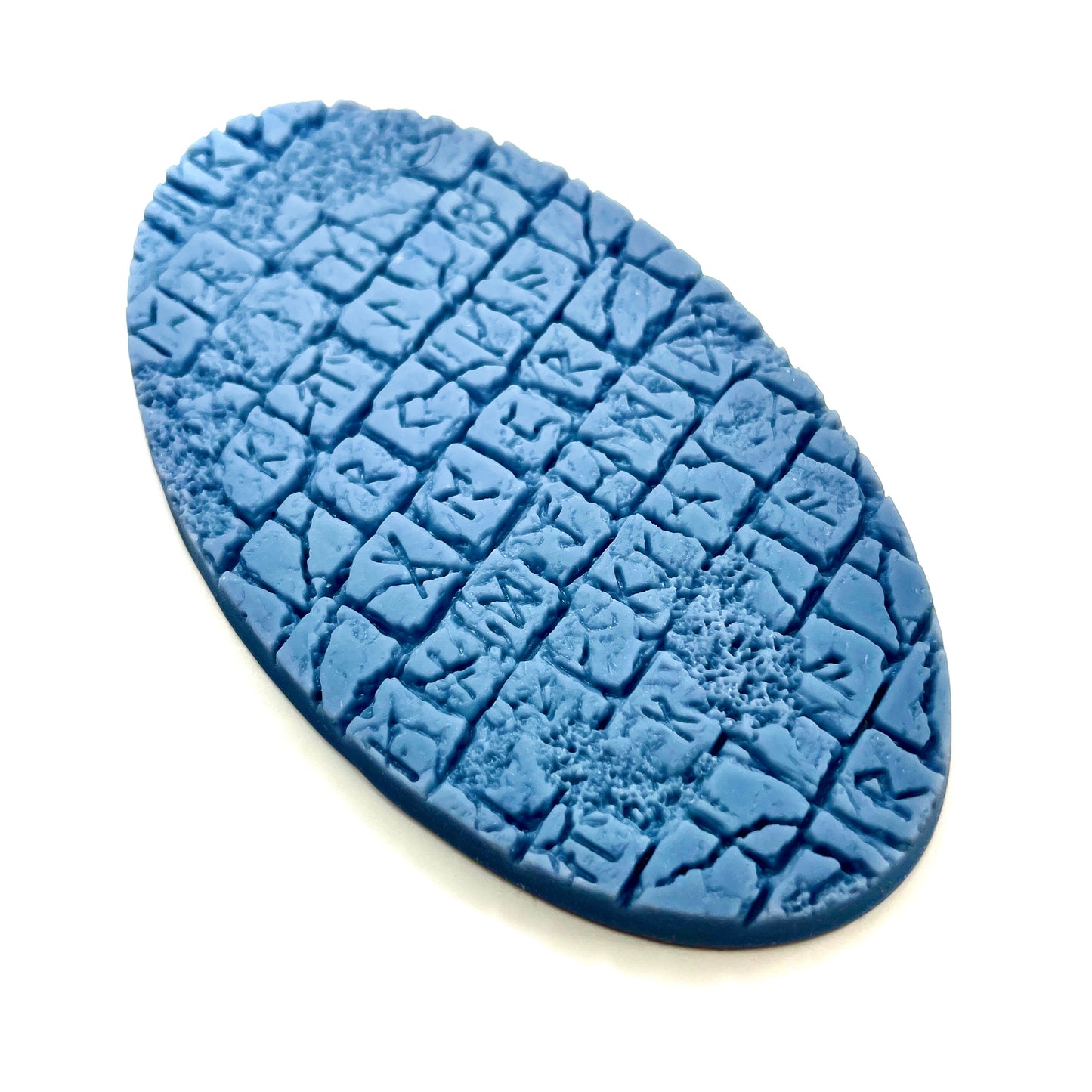 33-Piece Round Base Set with Magnet Slots : Rune Tiles