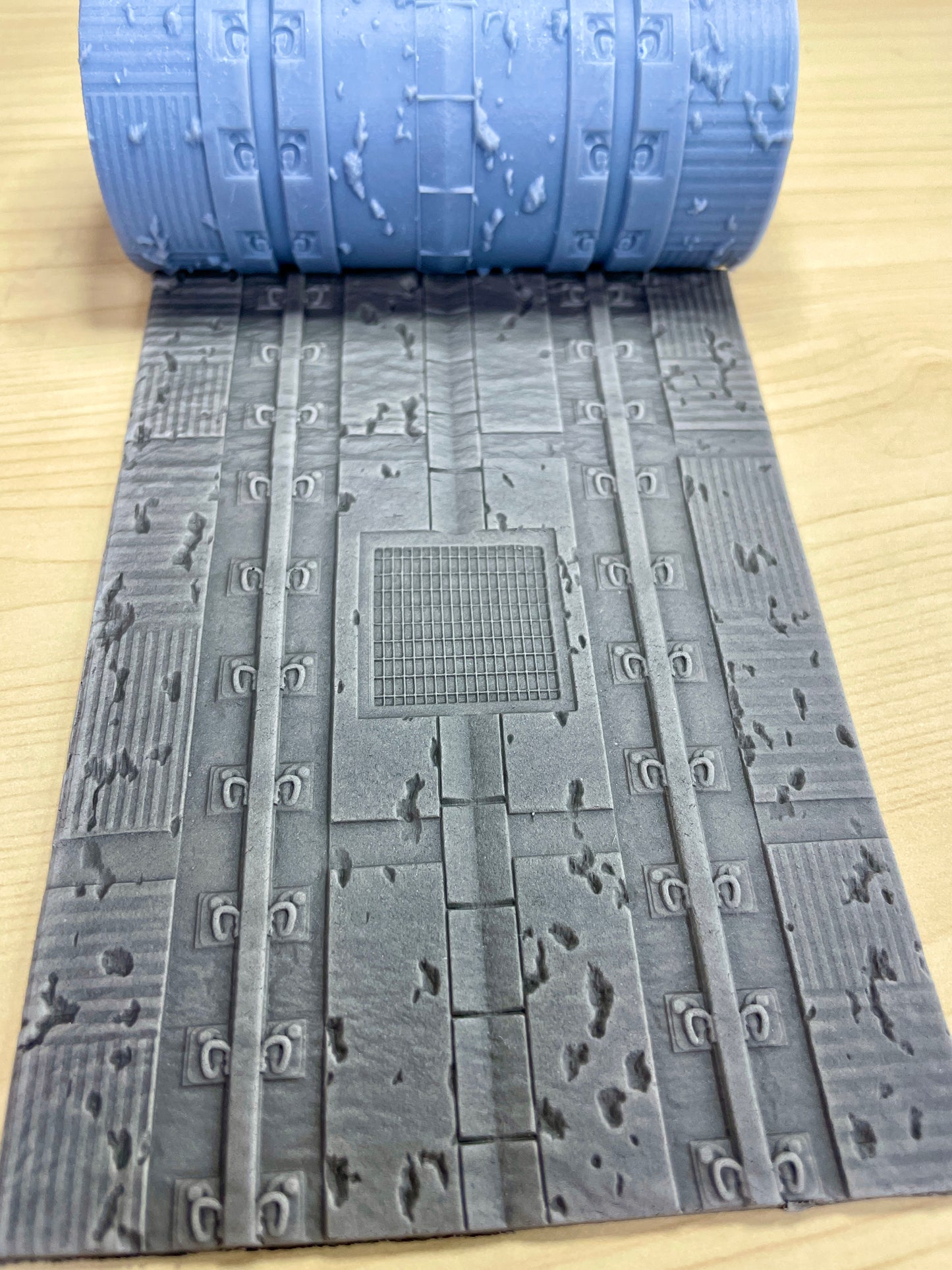 Print 'N' Roll: Subway Ruins (Texture Roller and Terrain Set)