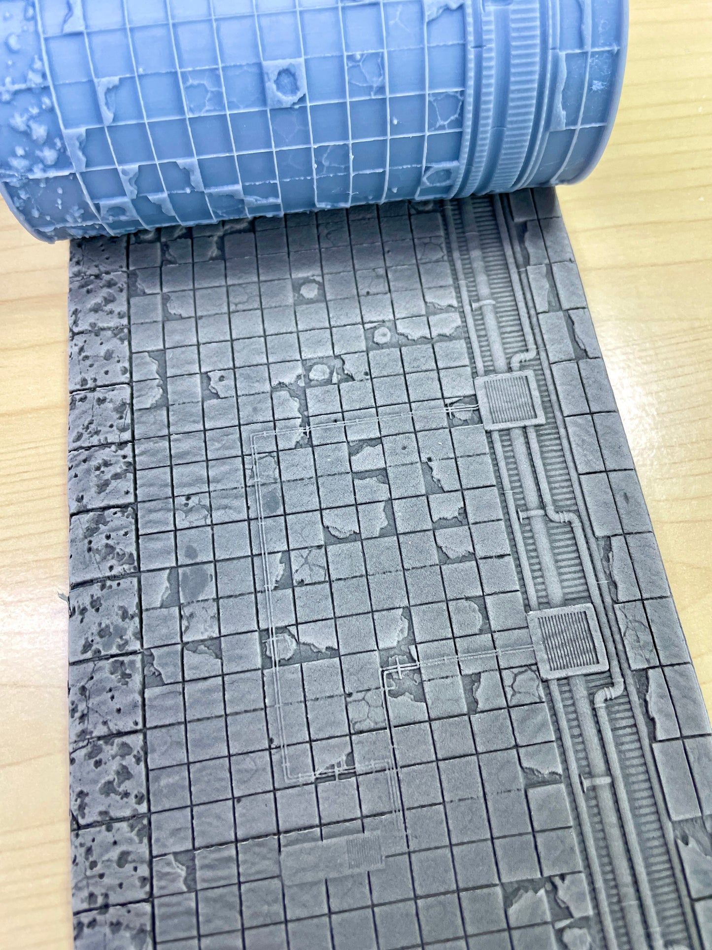 Print 'N' Roll: Subway Ruins (Texture Roller and Terrain Set)