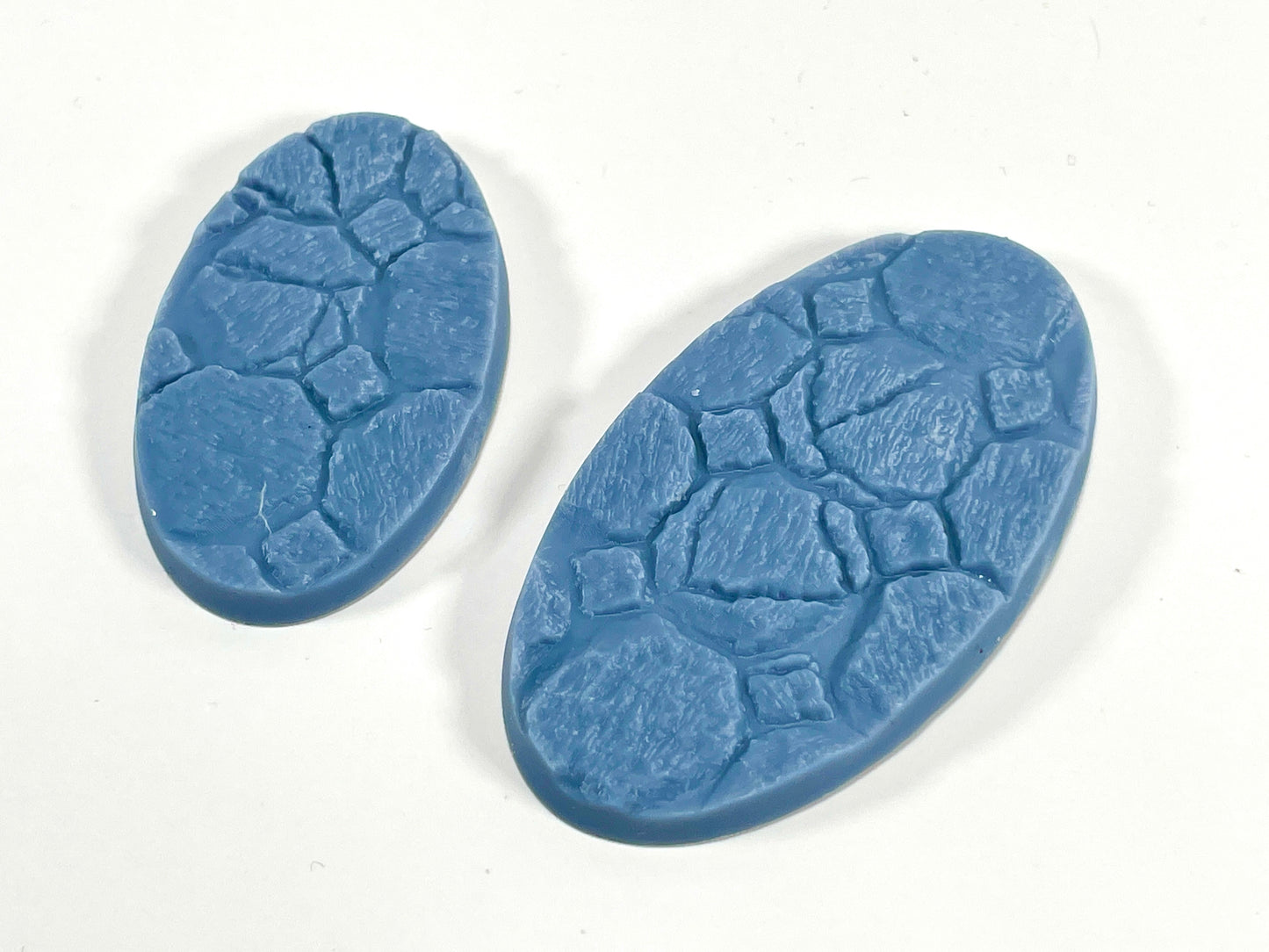 33-Piece Round Base Set with Magnet Slots : Worn Stone Tiles