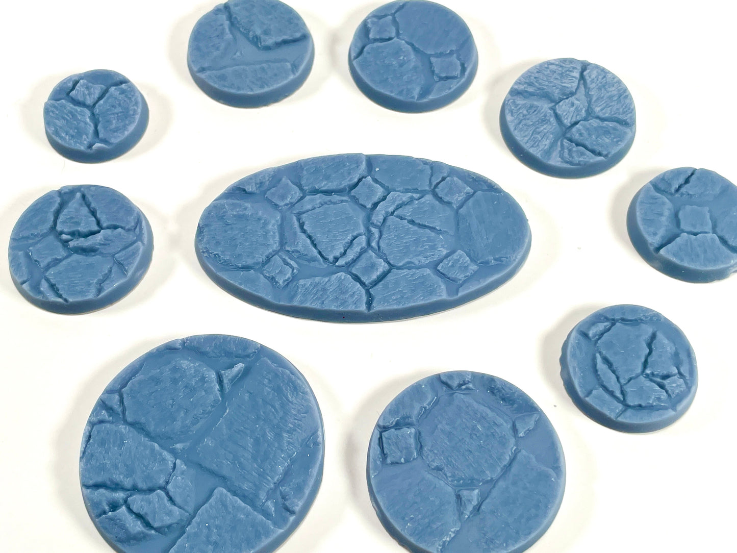 33-Piece Round Base Set with Magnet Slots : Worn Stone Tiles